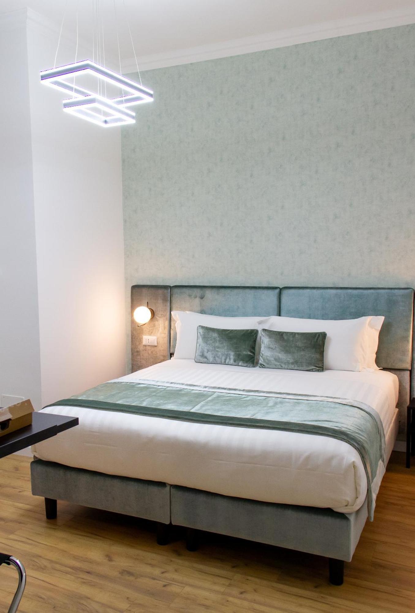 Home At Rome St. Peter Rooms&Apartment エクステリア 写真