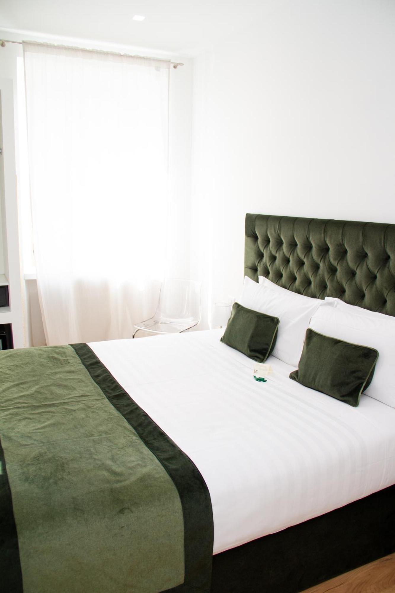 Home At Rome St. Peter Rooms&Apartment エクステリア 写真